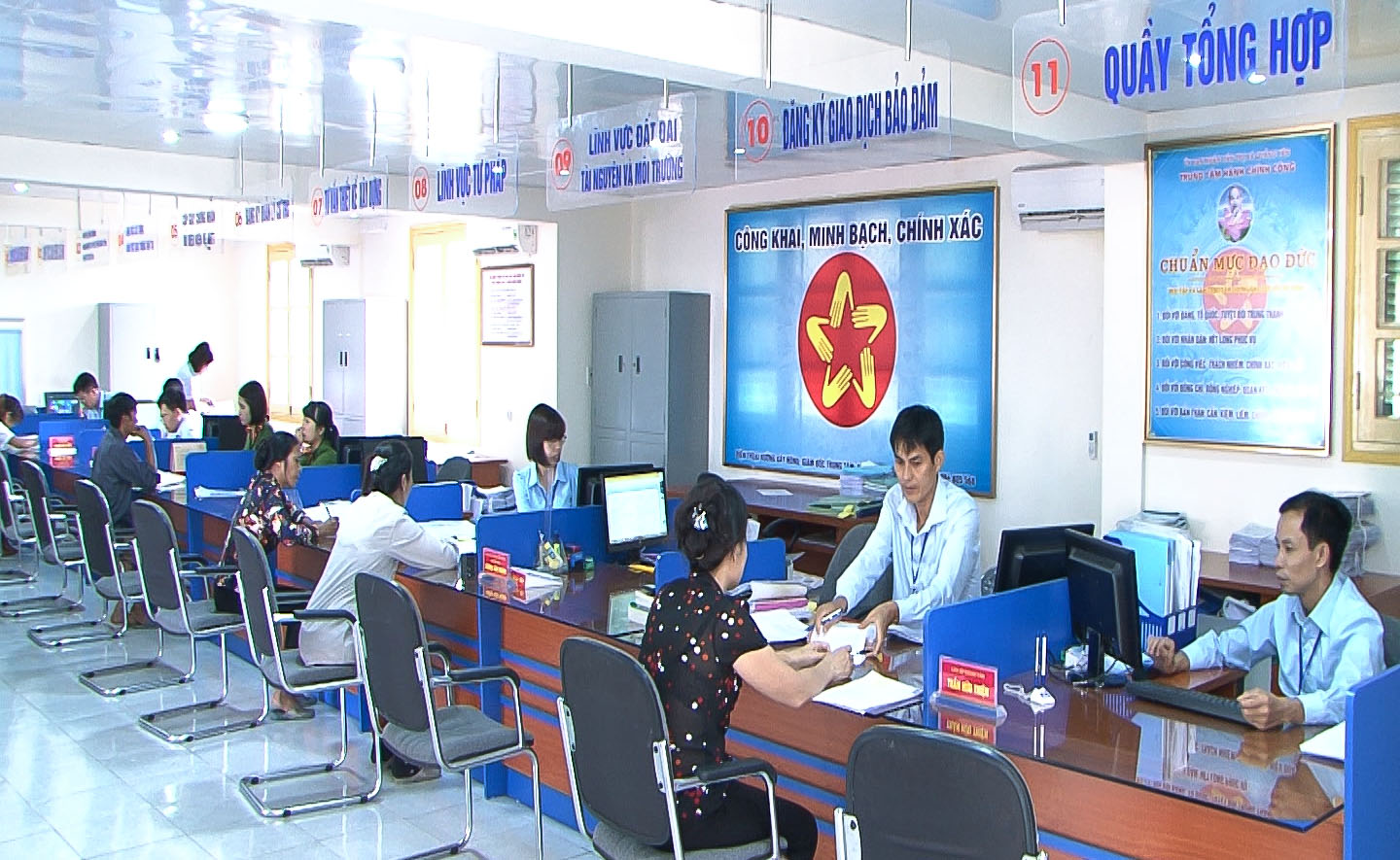 Chính phủ cắt giảm, đơn giản hóa thủ tục hành chính, điều kiện kinh doanh 11 ngành, lĩnh vực