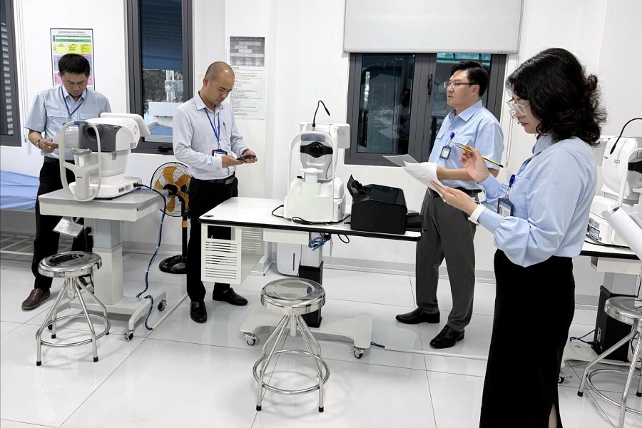 Siết chặt quản lý thị trường dược phẩm: Nâng cao năng lực kiểm nghiệm để ngăn chặn thuốc giả