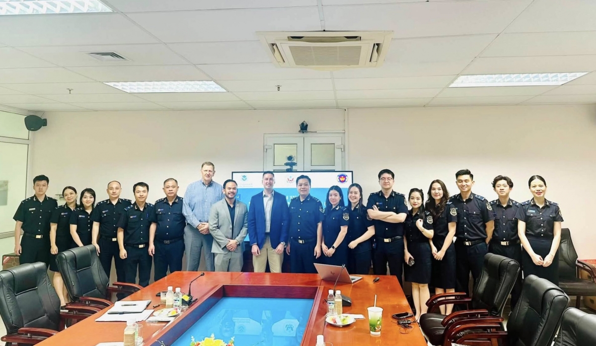 Hải quan Việt Nam và Hải quan Hoa Kỳ hợp tác, ngăn chặn buôn lậu qua đường hàng không