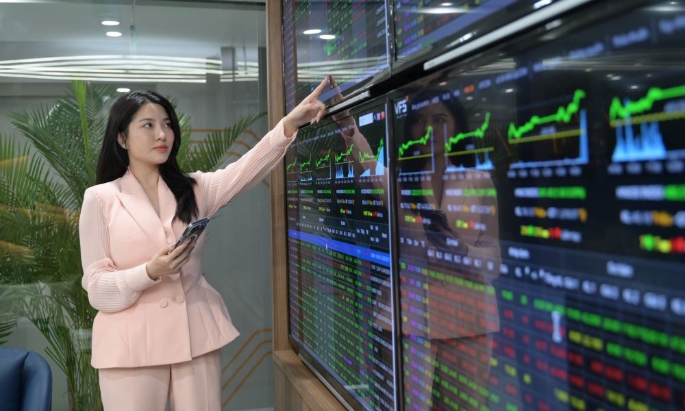 Nhận định thị trường 29/5: VN-Index hụt hơi khi dòng tiền suy yếu, thị trường chờ tín hiệu mới