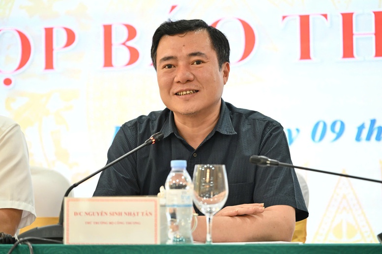 Thứ trưởng Bộ C&ocirc;ng Thương Nguyễn Sinh Nhật T&acirc;n