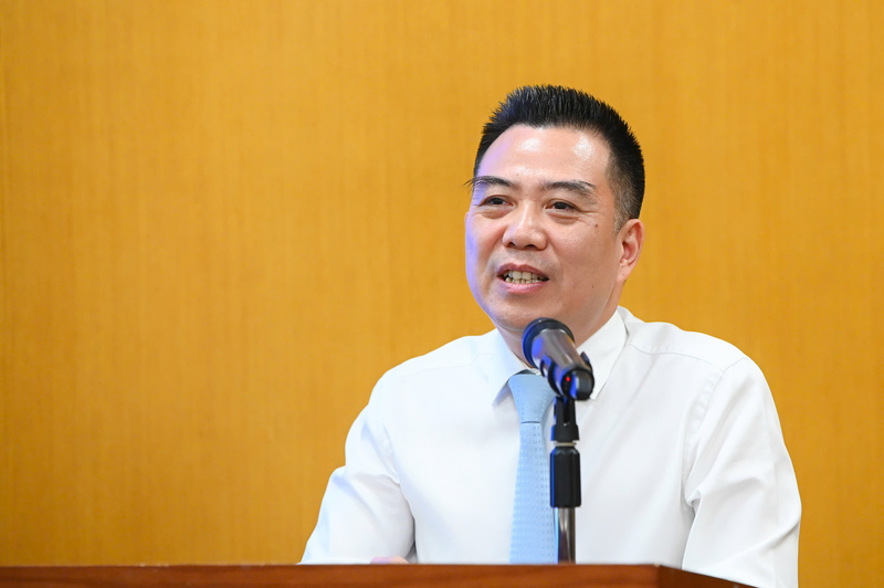 Thứ trưởng Bộ N&ocirc;ng nghiệp v&agrave; M&ocirc;i trường Đặng Ngọc Điệp ph&aacute;t biểu tại buổi Họp b&aacute;o.