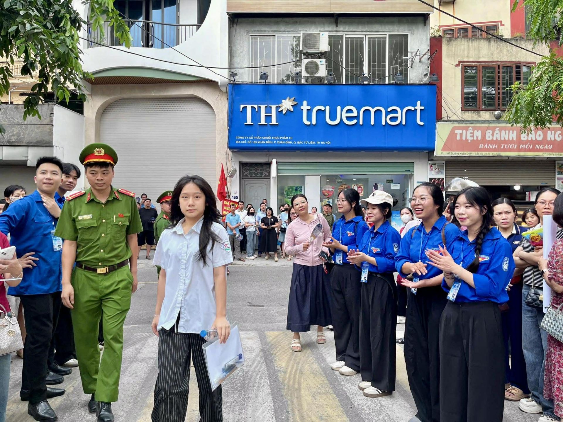 Điểm chuẩn lớp 10 Hà Nội 2026: Mức điểm nào được xem là "an toàn", cơ hội đỗ trường công lập ra sao?