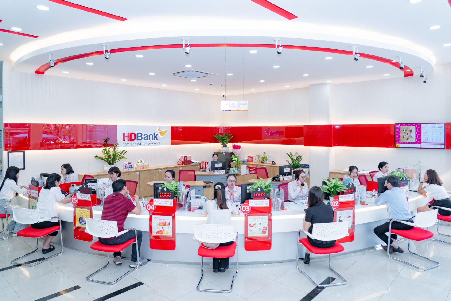 HDBank ghi dấu ấn tại Sao Khuê 2026 với bộ đôi giải pháp y tế số MediPay – MediFast