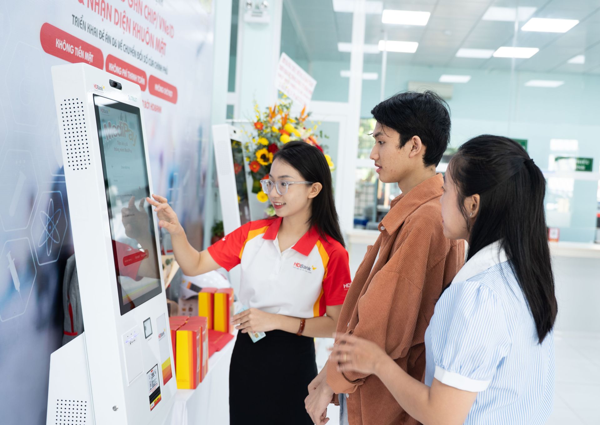 HDBank triển khai giải pháp hỗ trợ tài chính y tế trên toàn quốc