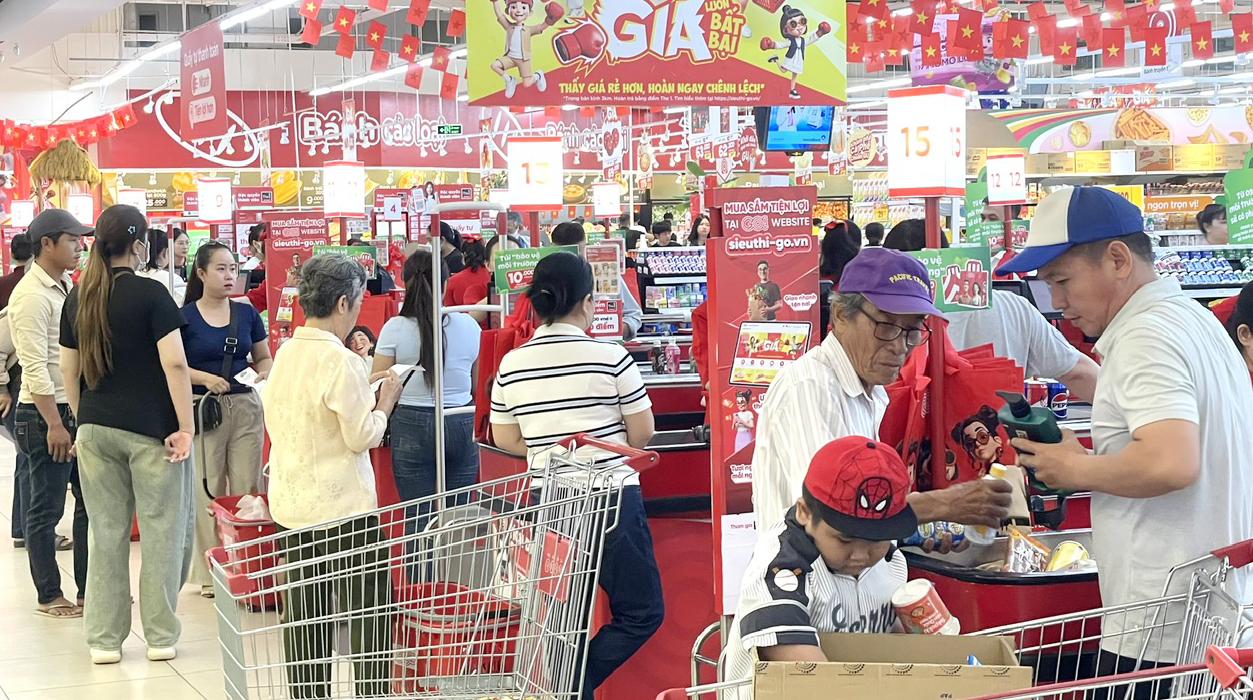 Cần Thơ: Tổng mức bán lẻ hàng hóa và dịch vụ vượt ngưỡng 100 nghìn tỷ đồng