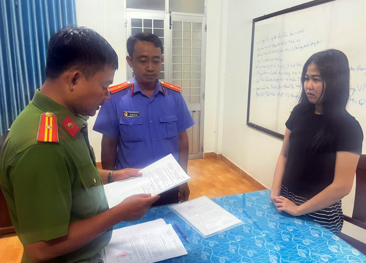 An Giang: Khởi tố bị can kinh doanh hàng hóa giả mạo nhãn hiệu, xâm phạm quyền sở hữu công nghiệp