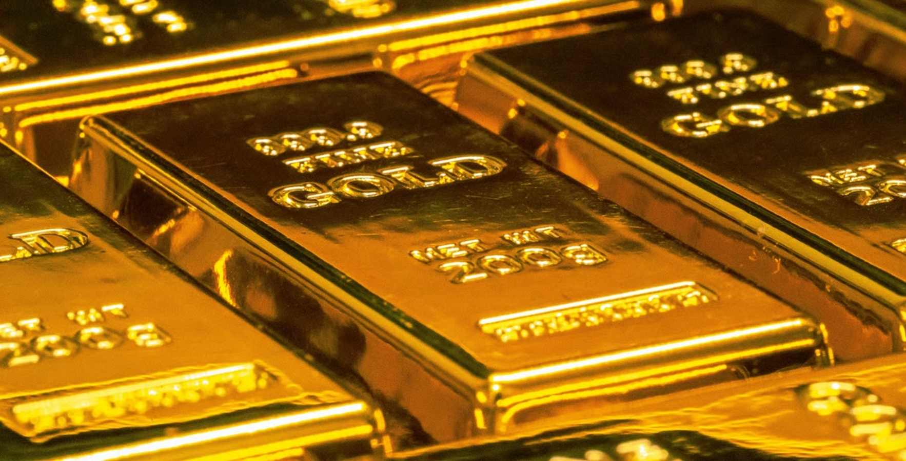 Vàng thế giới mất hơn 22% giá trị từ đỉnh lịch sử