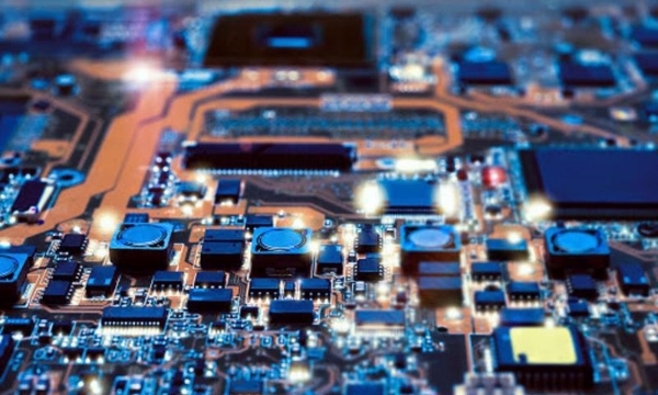 Việt Nam nhập si&ecirc;u 15,36 tỷ USD, điện tử dẫn đầu nh&oacute;m nhập khẩu. Ảnh minh hoạ