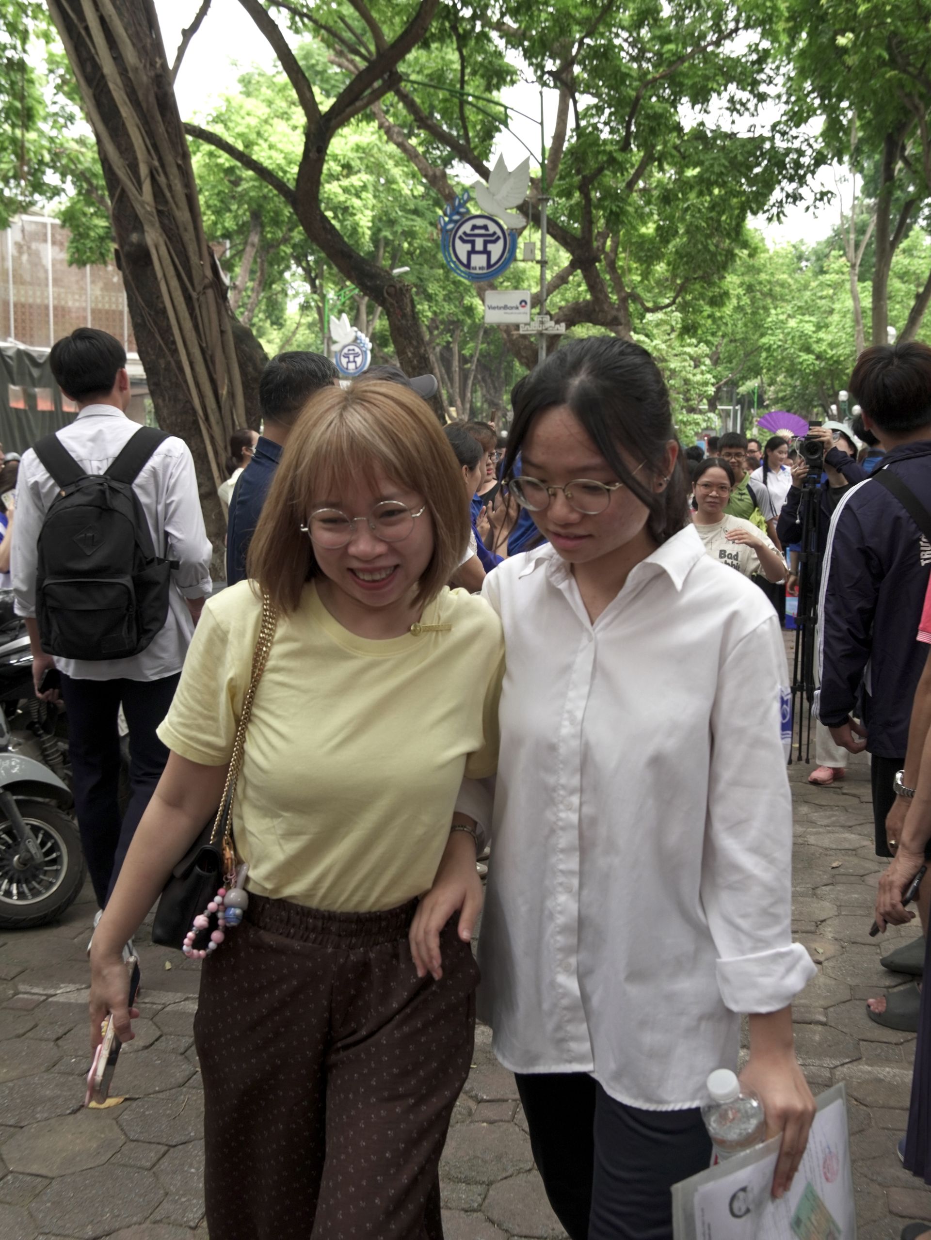 Nụ cười rạng rỡ phần n&agrave;o xua tan những lo lắng trước đ&oacute;. Ảnh: Văn To&agrave;n