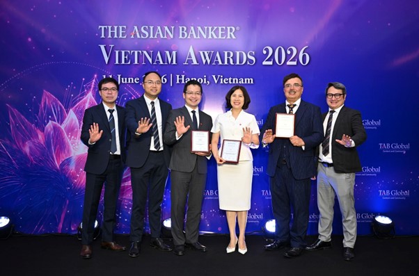 VPBank ghi dấu tại The Asian Banker với ba giải thưởng về số hóa, AI và phát triển bền vững