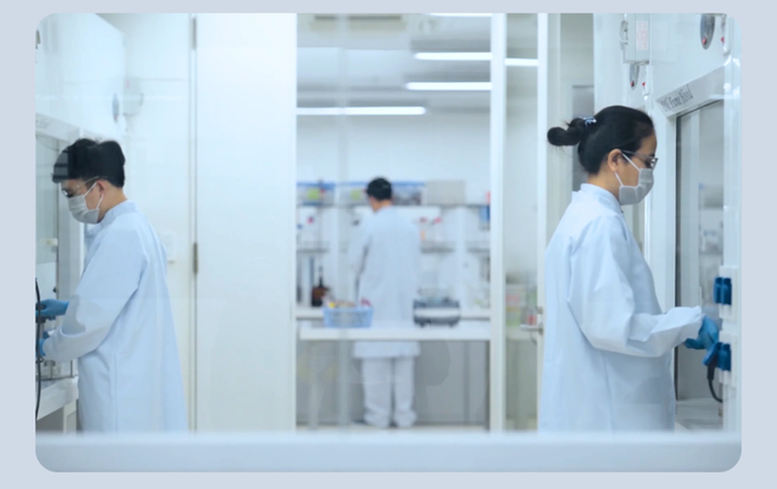 Kiểm so&aacute;t nghi&ecirc;m ngặt chất lượng, đảm bảo sản phẩm lu&ocirc;n an to&agrave;n đến với người ti&ecirc;u d&ugrave;ng