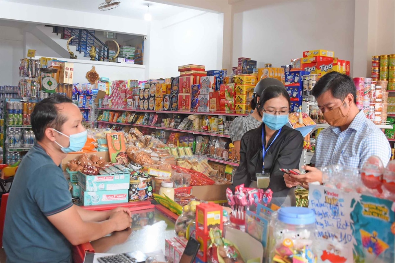 Bộ Tài chính nói gì về đề xuất cho hộ kinh doanh dưới 5 tỷ đồng tiếp tục nộp thuế khoán?