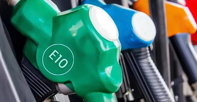 Xăng E10 có thể được xem xét giảm thêm một số loại thuế