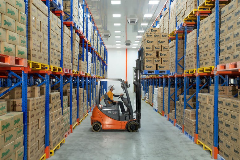 Trải qua nhiều năm ho&agrave;n thiện v&agrave; n&acirc;ng cấp, T&agrave;i K&yacute; đ&atilde; đ&aacute;p ứng nhiều ti&ecirc;u chuẩn trong v&agrave; ngo&agrave;i nước như FDA của Hoa Kỳ, FSSC 22000, ISO 22000, HACCP, HALAL.