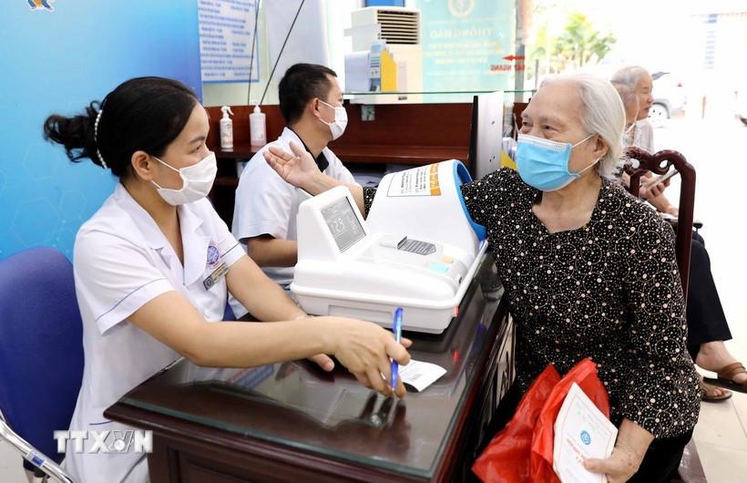 Đề xuất miễn BHYT cho người từ 65 tuổi: Bộ Y tế nói gì?