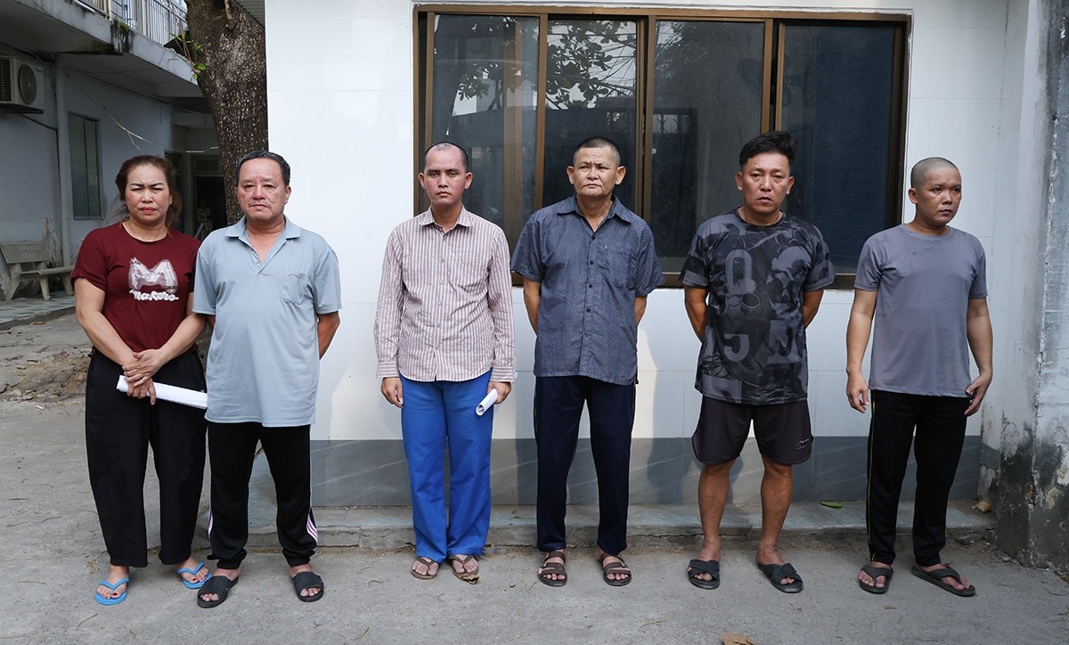 An Giang: Khởi tố 7 đối tượng trong vụ lừa bán “đồng đen” giả