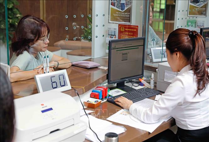 Kinh tế 6 tháng: Dòng vốn khơi thông động lực tăng trưởng