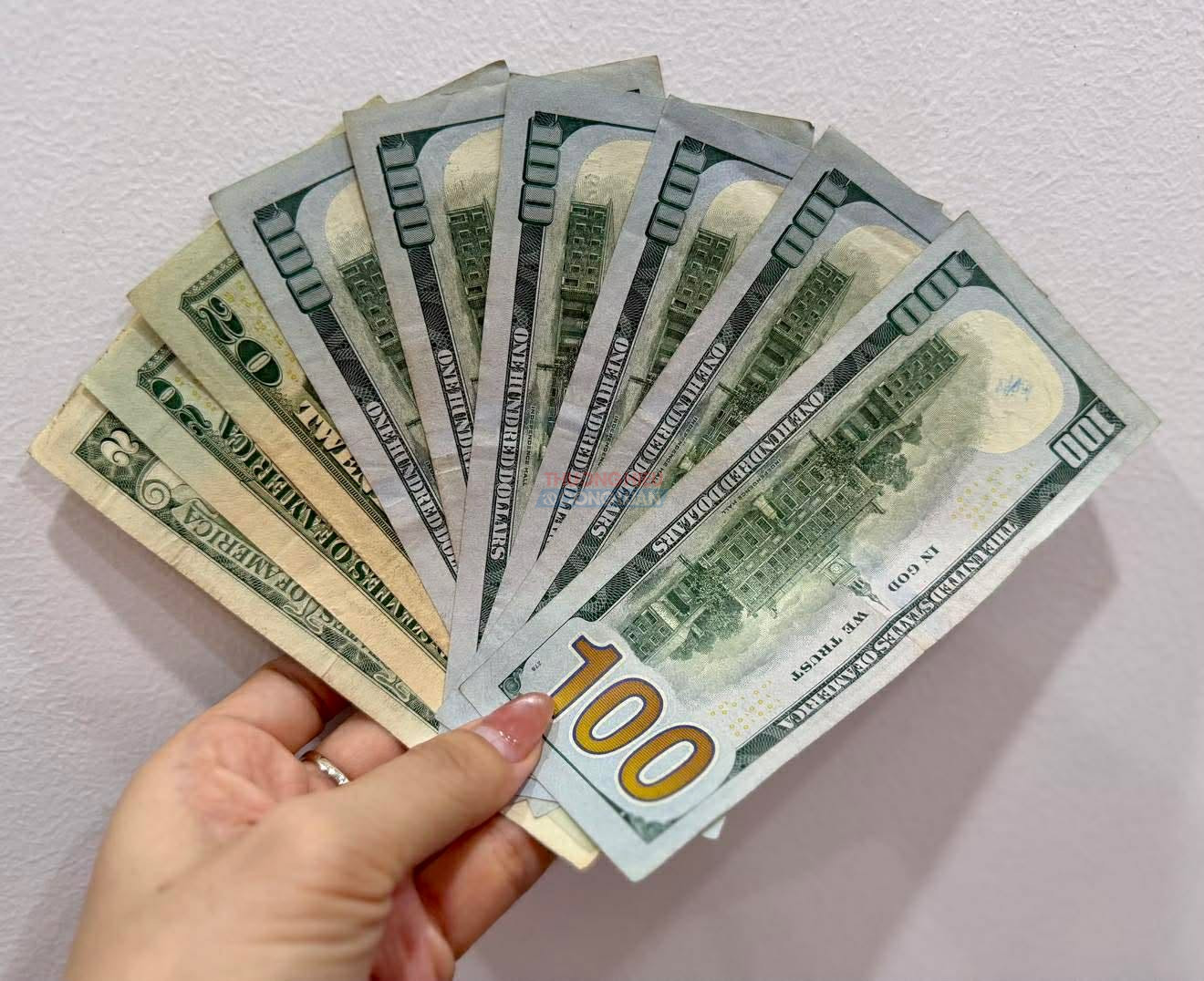 Cập nhật tỷ giá USD hôm nay: Giá USD tăng, đồng yên chịu áp lực khi căng thẳng Trung Đông leo thang