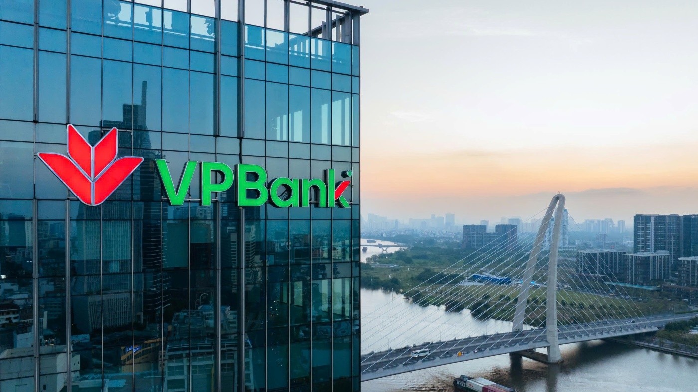 VPBank sẽ n&acirc;ng v&ocirc;́n đi&ecirc;̀u l&ecirc;̣ l&ecirc;n 100.000 tỷ đ&ocirc;̀ng sau khi hoàn t&acirc;́t đợt phát hành. Ảnh minh họa: VPBank