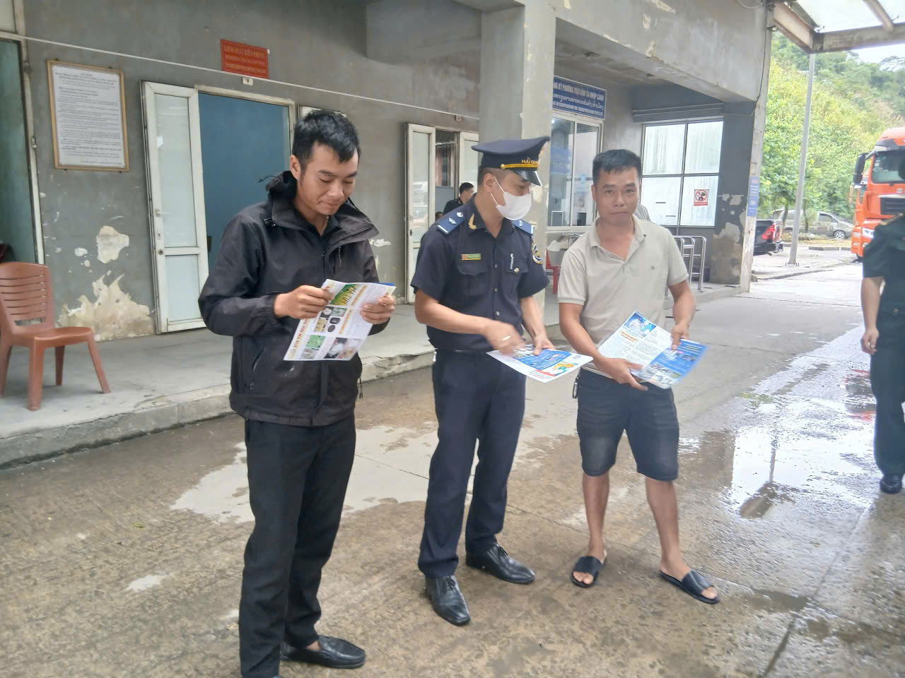 Hải quan cửa khẩu Cầu Treo: Phát hiện, xử lý 18 vụ vi phạm trong 6 tháng