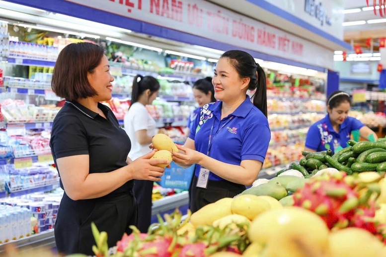 Co.opmart trở th&agrave;nh thương hiệu b&aacute;n lẻ hiện đại, bền vững v&agrave; gắn kết s&acirc;u hơn với nhu cầu đời sống của người ti&ecirc;u d&ugrave;ng Việt Nam - Ảnh: VGP/LT