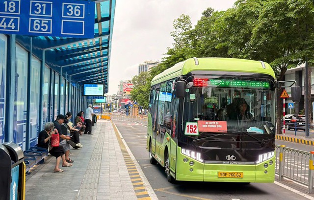 Miễn phí vé xe buýt phát huy hiệu quả, lượng khách tăng hơn 30%