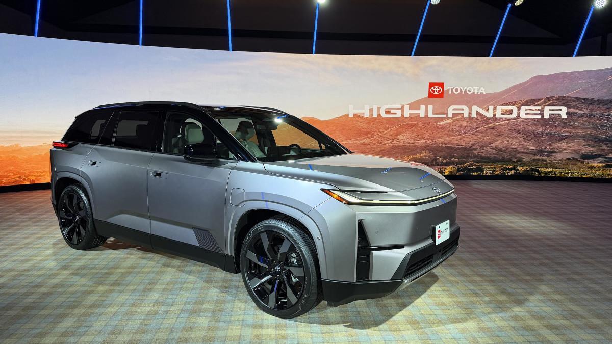 Toyota lùi lịch ra mắt Highlander thuần điện, chưa hẹn ngày mở bán