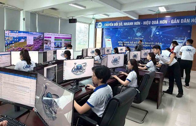 Hơn 349.000 người dân cài đặt ứng dụng i-HaTinh sau gần 4 tháng triển khai