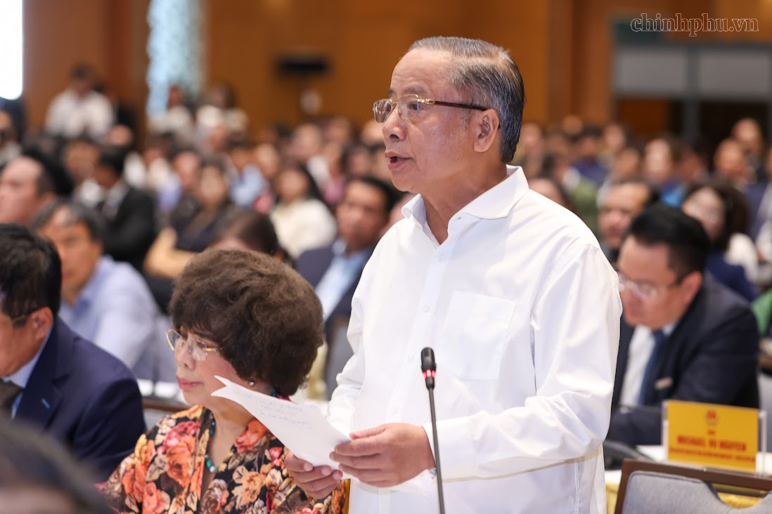 &Ocirc;ng Nguyễn Văn Th&acirc;n, Chủ tịch Hiệp hội doanh nghiệp nhỏ v&agrave; vừa, n&ecirc;u &yacute; kiến tại Hội nghị - Ảnh: VGP/Nhật Bắc