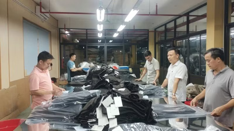 Tái định vị mô hình phát triển dệt may