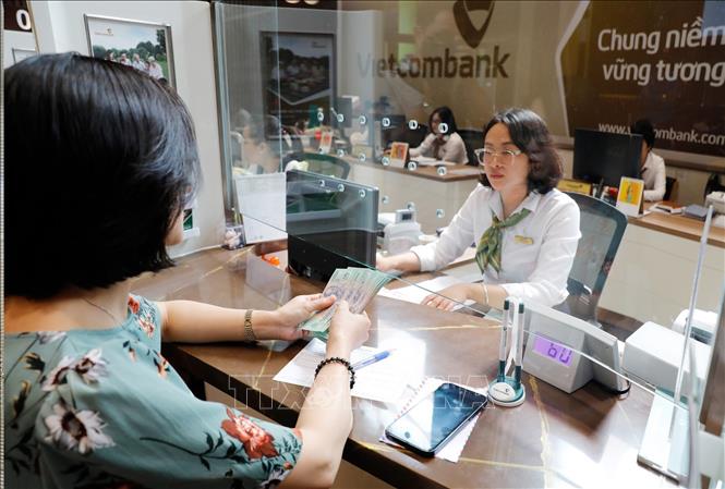 Lãi suất tiên gửi phân hóa mạnh