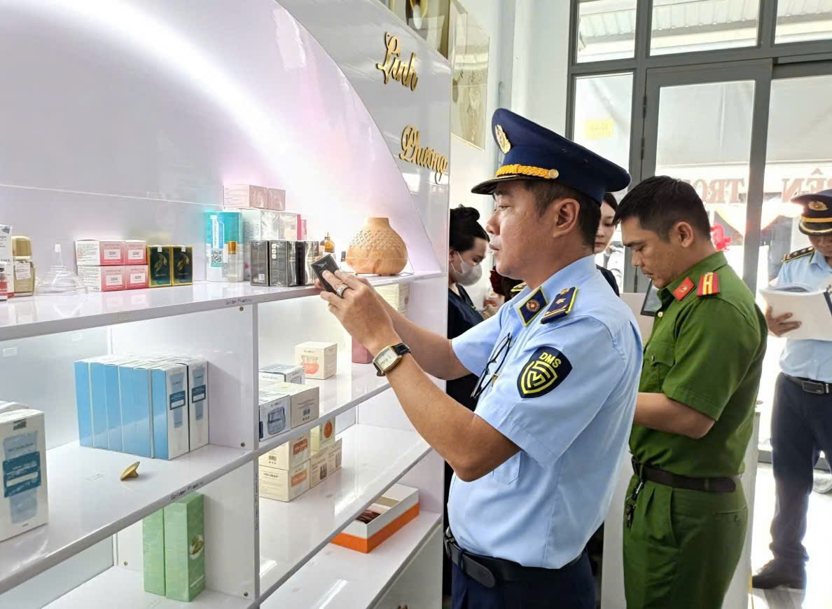 Cà Mau: Xử lý hơn 1.780 vụ buôn lậu, gian lận thương mại và hàng giả trong 6 tháng đầu năm