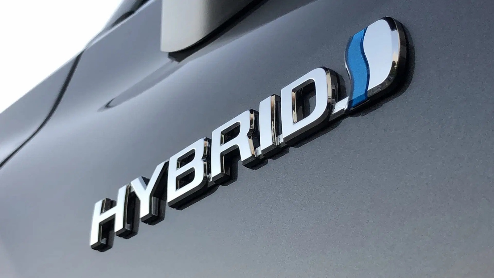 Giải pháp hoán cải xe đầu kéo diesel thành hybrid giúp tiết kiệm chi phí vận hành từ công ty khởi nghiệp Mỹ