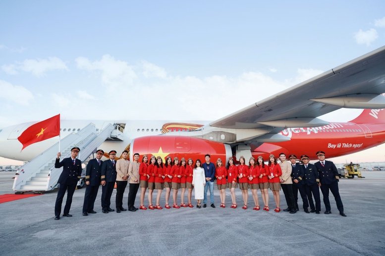 Vietjet 2 lần được vinh danh "Dấu ấn thương hiệu Việt hướng đến tăng trưởng xanh"