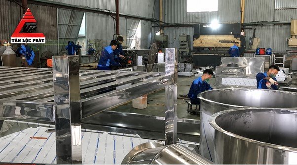 Tân Lộc Phát: Khẳng định vị thế nhà thầu thiết bị bếp công nghiệp uy tín hàng đầu