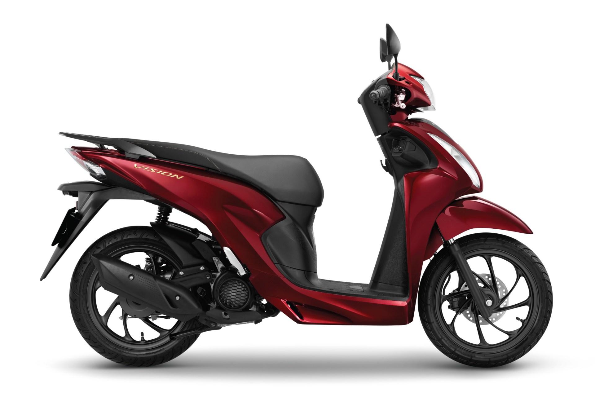 Gi&aacute; Honda Vision tại đại l&yacute; trong th&aacute;ng 8/2026 thấp hơn gi&aacute; ni&ecirc;m yết ở cả 4 phi&ecirc;n bản được khảo s&aacute;t.