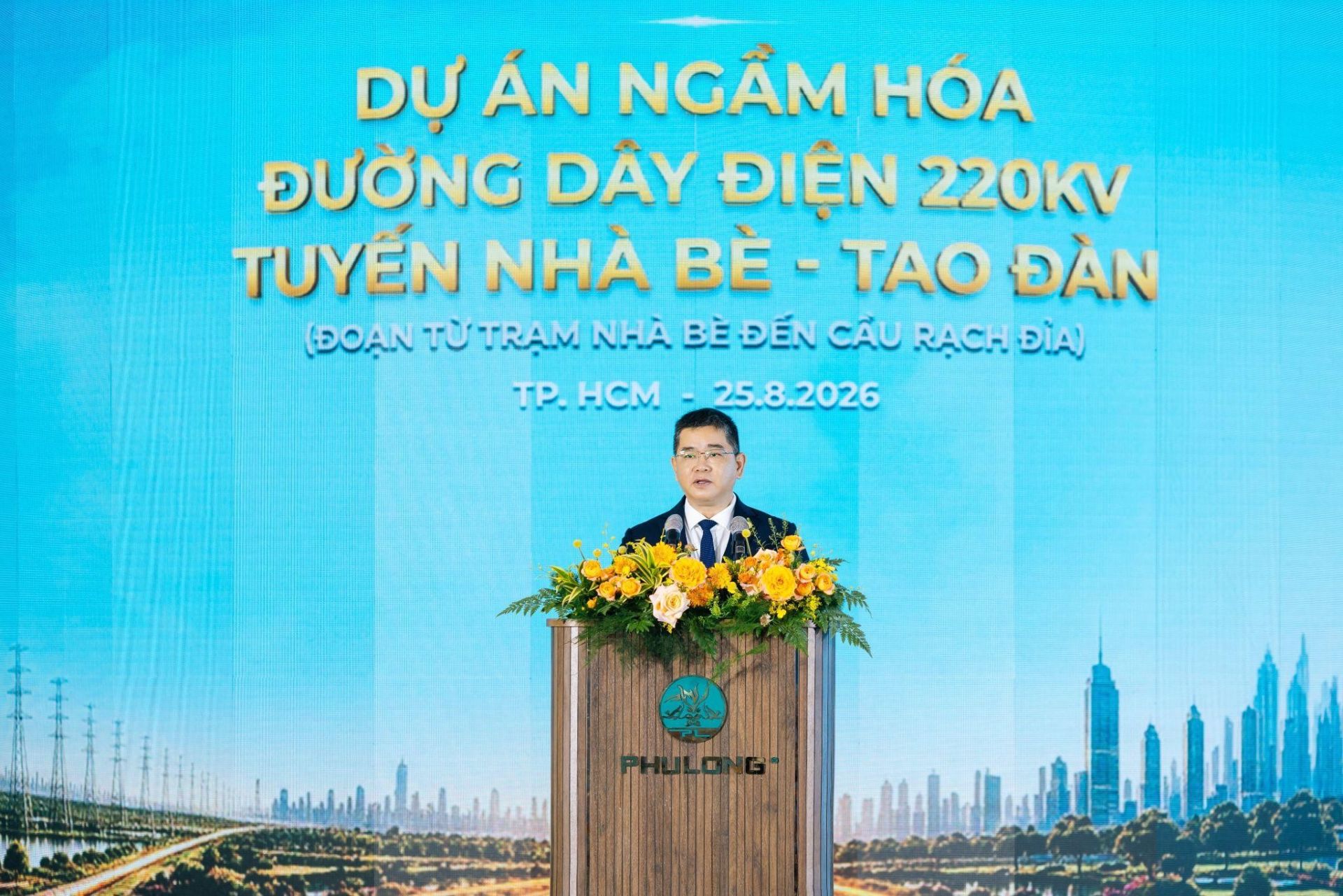 &Ocirc;ng Nguyễn Vũ Anh T&uacute; &ndash; Tổng Gi&aacute;m đốc Ph&uacute; Long chia sẻ về qu&aacute; tr&igrave;nh triển khai v&agrave; những nỗ lực đưa dự &aacute;n về đ&iacute;ch vượt tiến độ.