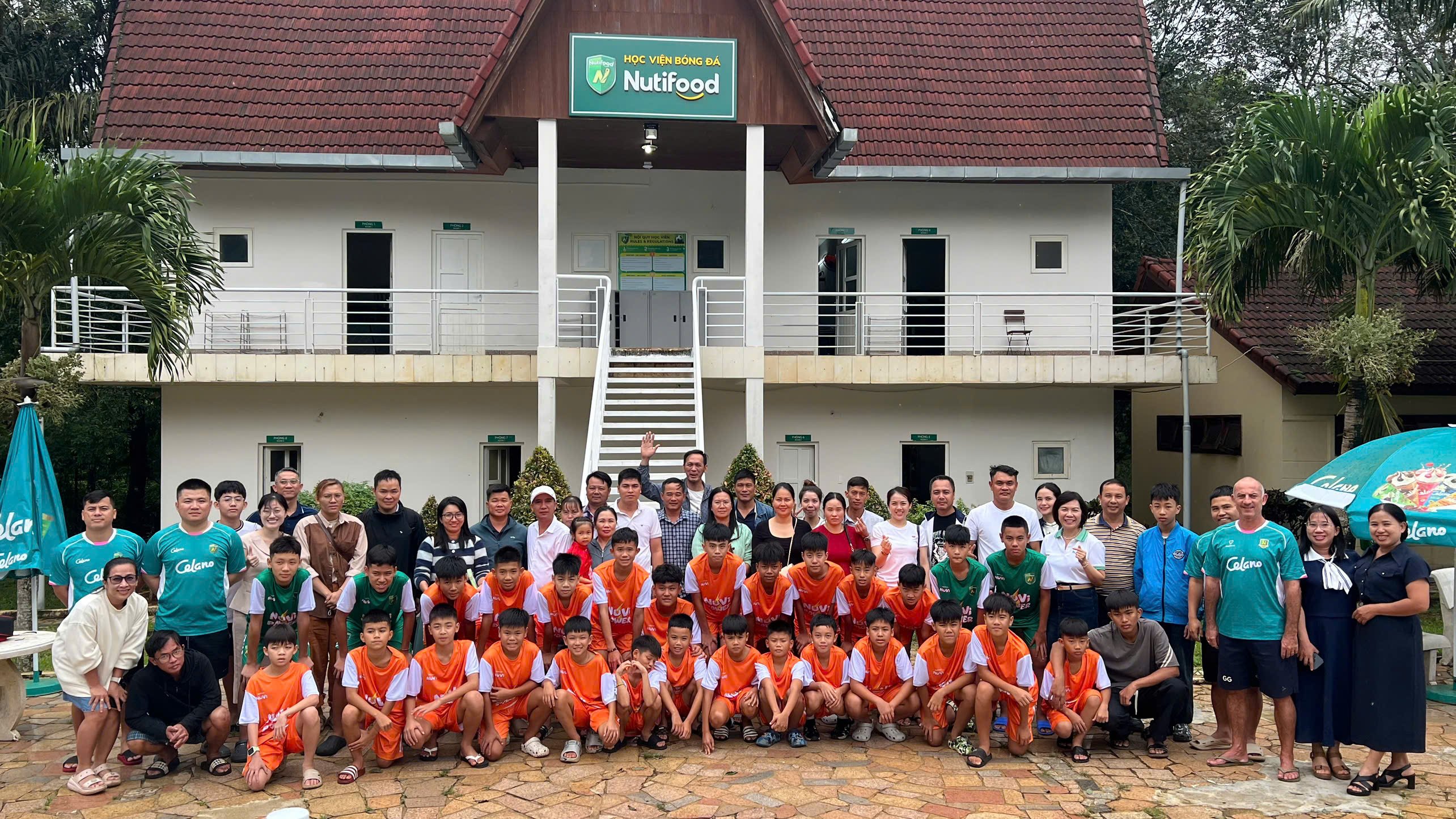 Học viện bóng đá Nutifood khai giảng khóa 4, 30 tài năng trẻ chính thức bước vào hành trình đào tạo chuyên nghiệp