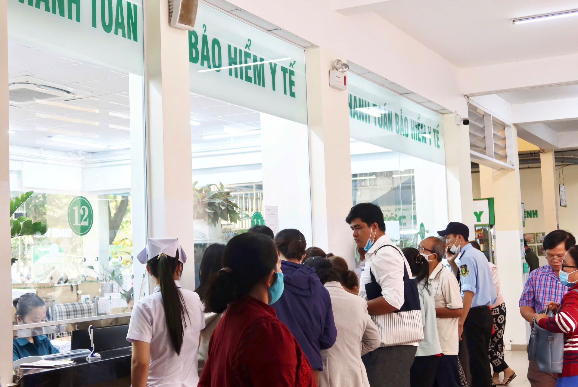 Bệnh sùi mào gà có được BHYT chi trả không?
