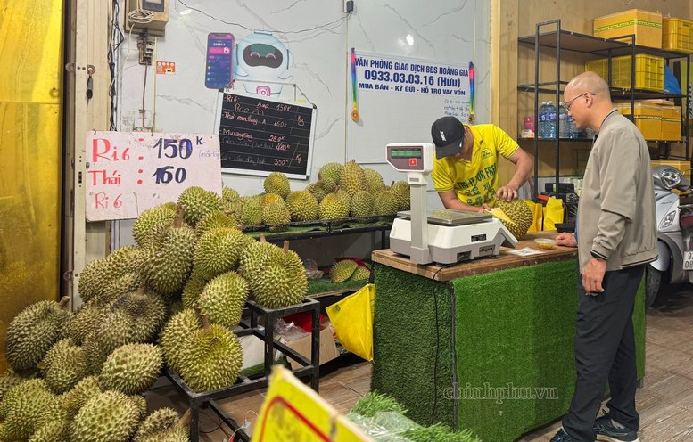 Chất lượng sầu ri&ecirc;ng kh&ocirc;ng chỉ nằm ở quả m&agrave; c&ograve;n được thể hiện qua khả năng chứng minh nguồn gốc v&agrave; qu&aacute; tr&igrave;nh sản xuất - Ảnh: Chinhphu.vn/Đỗ Hương