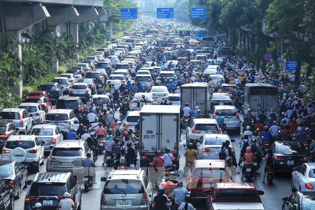 Hà Nội dùng camera, GPS truy tìm nguyên nhân ùn tắc