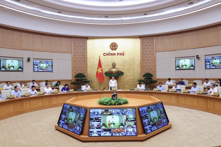 Thủ tướng Ch&iacute;nh phủ L&ecirc; Minh Hưng chủ tr&igrave; phi&ecirc;n họp Ch&iacute;nh phủ thường kỳ th&aacute;ng 9/2026 v&agrave; trực tuyến với c&aacute;c bộ ng&agrave;nh, địa phương - Ảnh: chinhphu.vn/Nhật Bắc