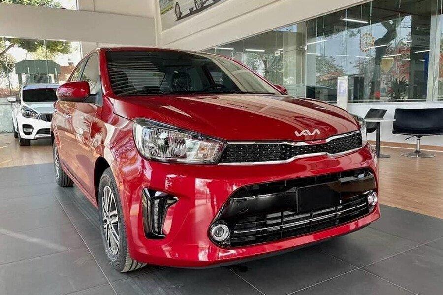 Kia Soluto giảm 46 triệu, giá từ 299 triệu đồng