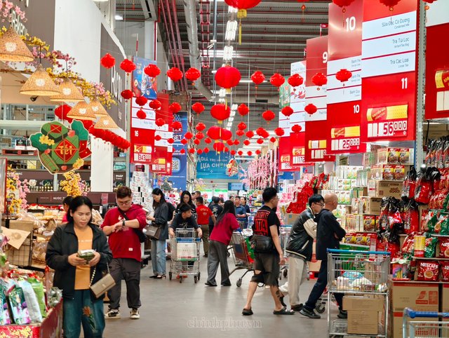 Hà Nội tăng cường kiểm soát giá trong cao điểm tiêu dùng cuối năm