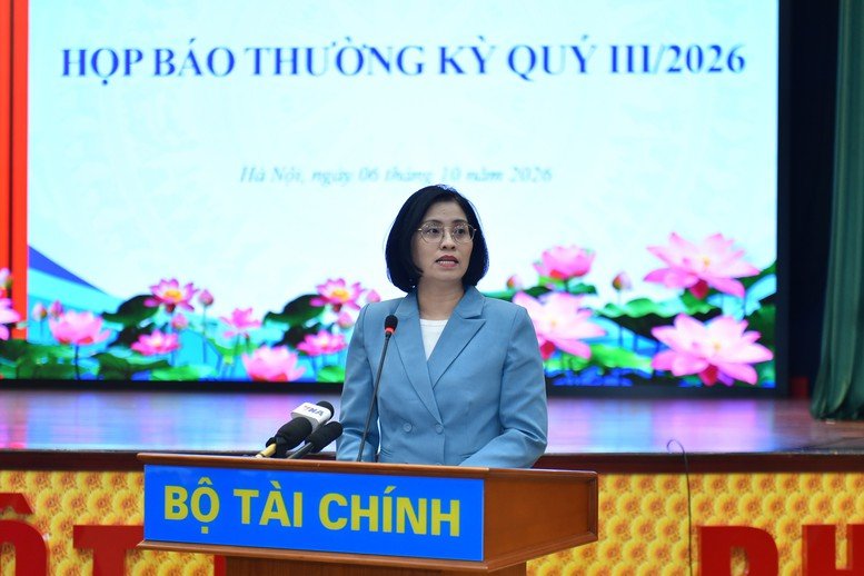 B&agrave; Trịnh Thị Hương, Ph&oacute; Cục trưởng Cục Ph&aacute;t triển doanh nghiệp tư nh&acirc;n v&agrave; kinh tế tập thể (Bộ T&agrave;i ch&iacute;nh) - Ảnh: chinhphu.vn