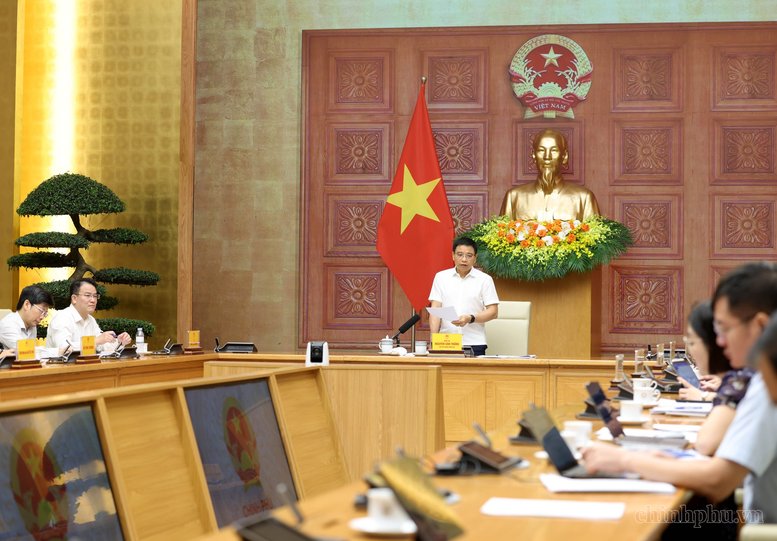 Ph&oacute; Thủ tướng Ch&iacute;nh phủ Nguyễn Văn Thắng chủ tr&igrave; cuộc họp của Ban Chỉ đạo điều h&agrave;nh gi&aacute; - Ảnh chinhphu.vn/Đức Tu&acirc;n