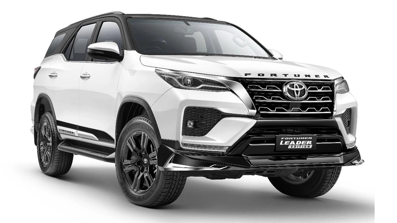 Toyota Fortuner 2026 ra mắt: Giá từ 978 triệu đồng