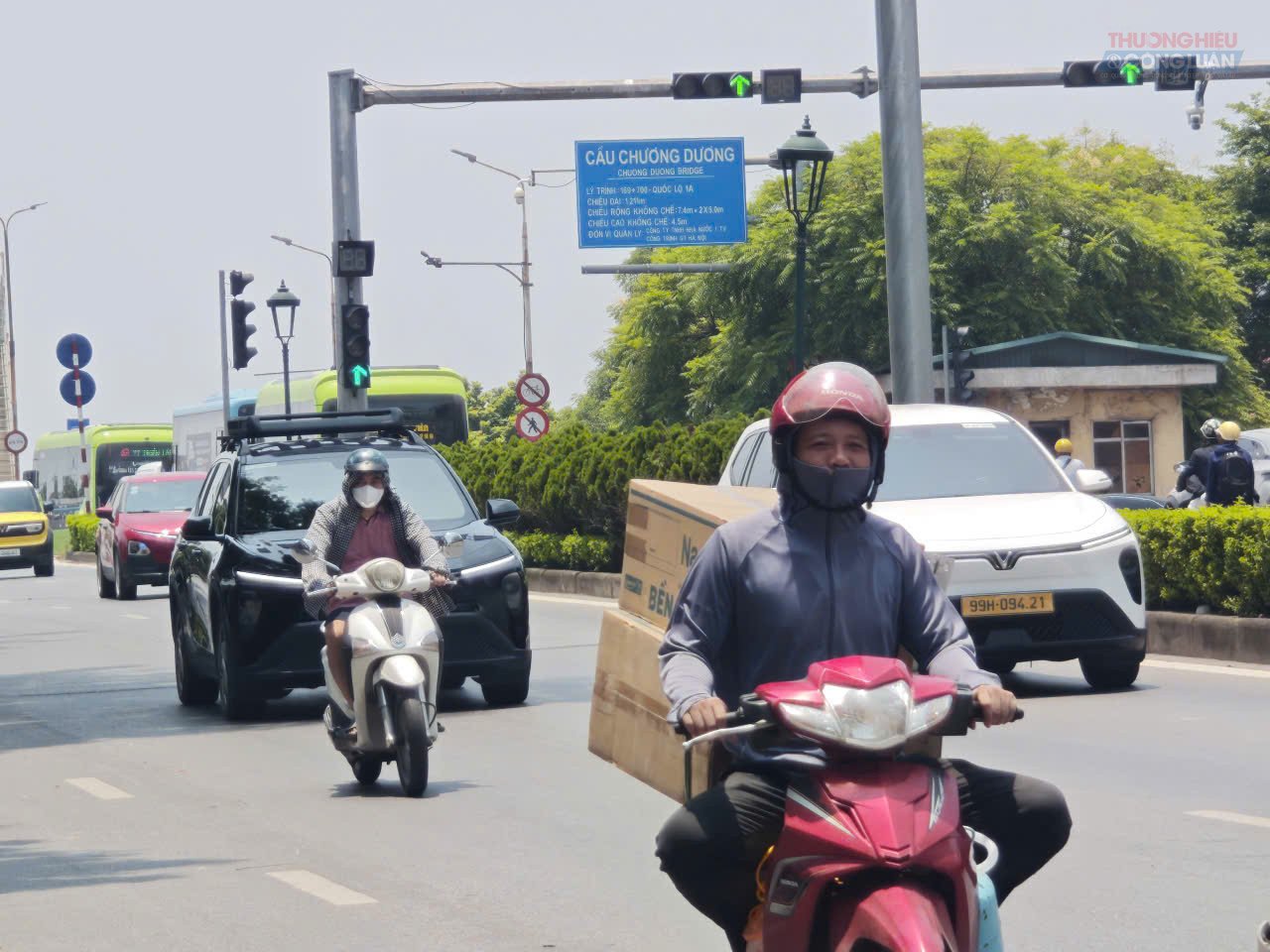 Thời tiết ngày 14/10: Bắc Bộ nắng trở lại, Trung Bộ giảm mưa, Nam Bộ đề phòng dông chiều tối