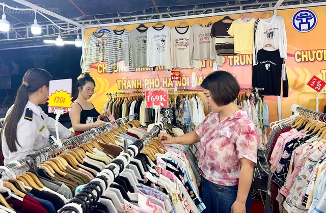 Tăng cường khuyến mại, kích cầu tiêu dùng những tháng cuối năm